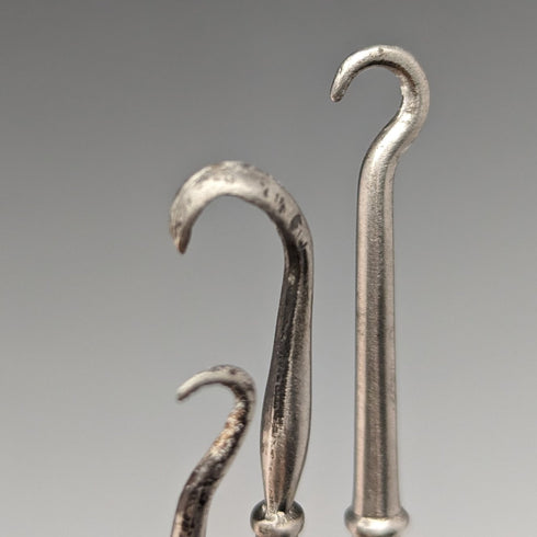 1910年頃 英国アンティーク シルバープレート製ハンドル ボタンフック 9本セット