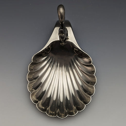 英国ヴィンテージ シルバープレート製 リス装飾 シェル型 ナッツディッシュ