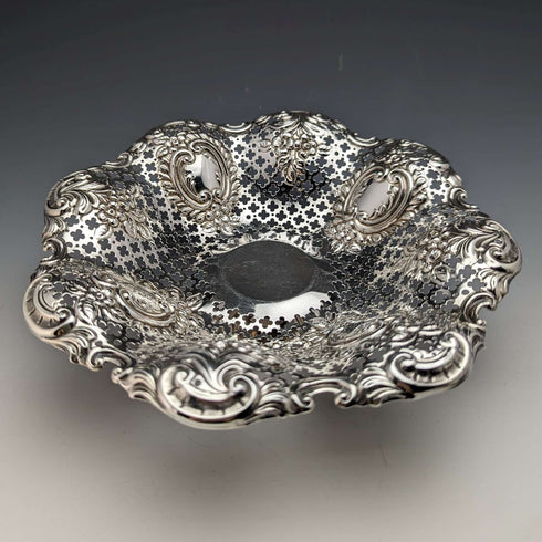 1897 British Antique Sterling Silver Earring Decoration Bowl with Legs Large and Small Pair Total 340g MAPPIN BROS