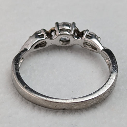 英国ヴィンテージジュエリー キュービックジルコニア 純銀&9ctゴールドリング 指輪