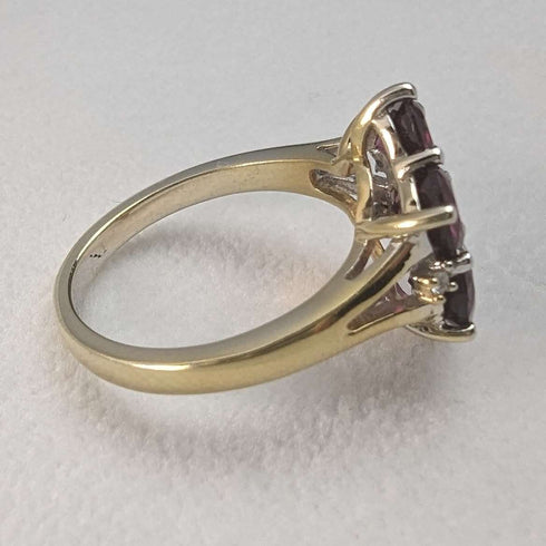 British Vintage Jewelry Garnet Flower Sterling Silver Gilt Ring Ring