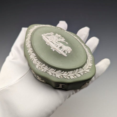 英國復古 Wedgwood Jasperware 橢圓形盒子配件箱綠色