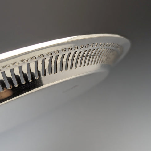 20世紀初頭 米国アンティーク シルバープレート製トレイ 直径28cm Gorham