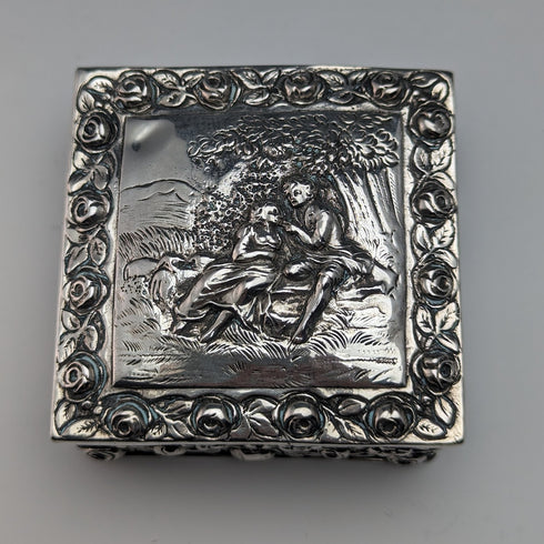 20 世紀初德國古董 800 銀壓花方盒 94 克