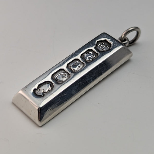 1977 年英國女王伊麗莎白二世 25 週年紀念純銀錠 32 克