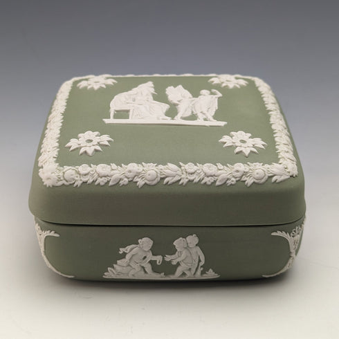 英國復古 Wedgwood Jasperware 方盒配件盒綠色