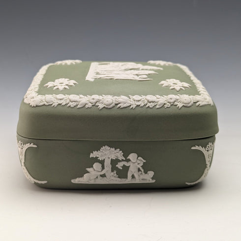英國復古 Wedgwood Jasperware 方盒配件盒綠色