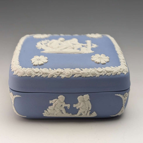 英國復古 Wedgwood Jasperware 方形錶殼 小號錶殼 淡藍色