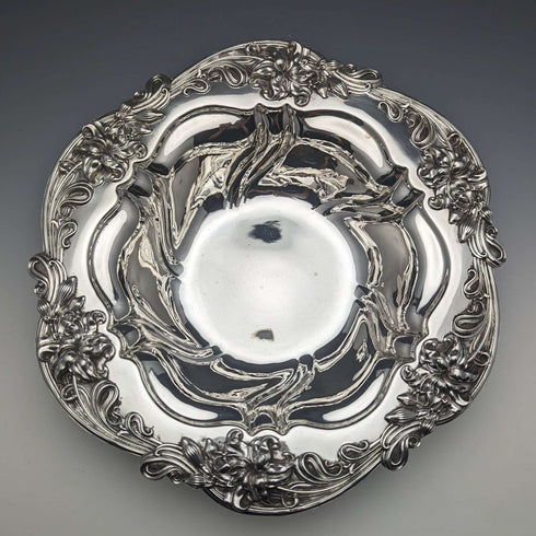 Around 1898 American Antique Sterling Silver Bowl Diameter 30cm 517g Meriden Britannia