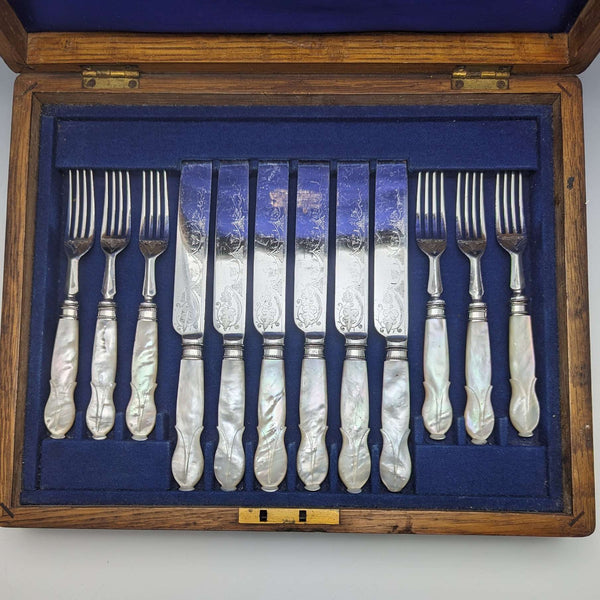 1899 年左右英國古董白色珍珠貝殼手柄餐具 6 對套裝盒裝 Mappin 和 Webb