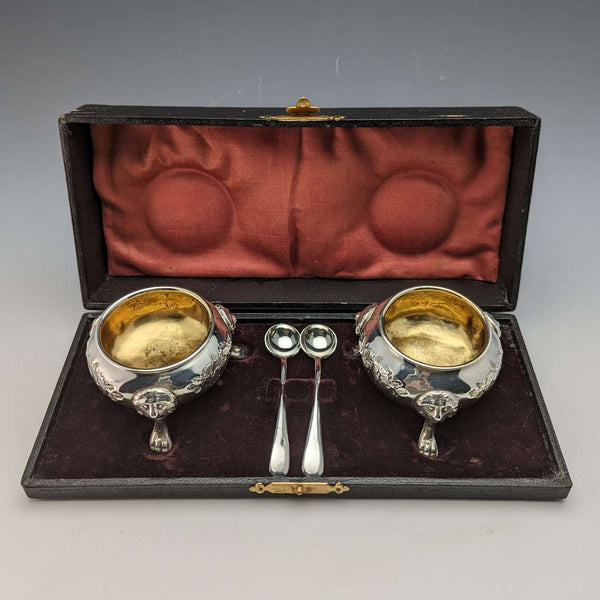 Around 1900 British antique silver plate salt dish & spoon pair in case