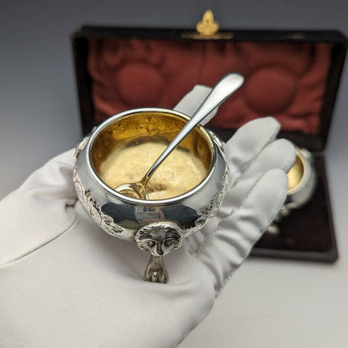1900年頃 英国アンティーク シルバープレート ソルトディッシュ&スプーン ペア ケース入り