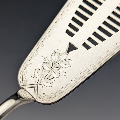 十九世紀末英國古董銀盤服務器套裝 GOLDSMITHS & SILVERSMITHS