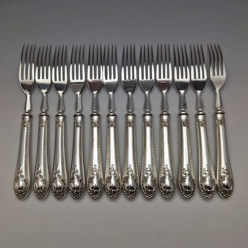Around 1900 British antique silver plated cutlery 12 pair set in wooden box Walker & Hall