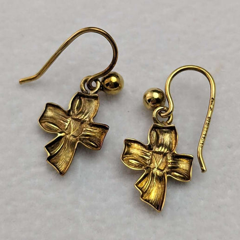 British Vintage Jewelry K9 Gold Ribbon Design Earrings