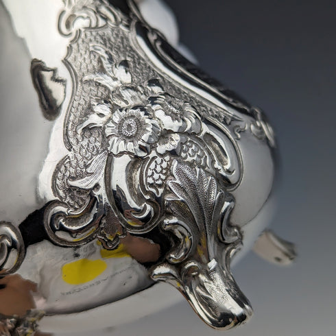 1860年 英国アンティーク 純銀製クリームジャグ 266g Robert Harper