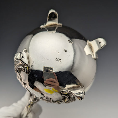 1860年 英国アンティーク 純銀製クリームジャグ 266g Robert Harper