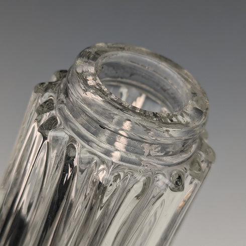 1906 年英國古董雕花玻璃調味品調味品純銀蓋子 WW Harrison