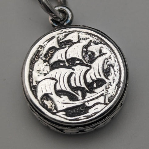 1890年頃 英国アンティーク 純銀製アルバートチェーン 25g 純銀コンパスフォブ