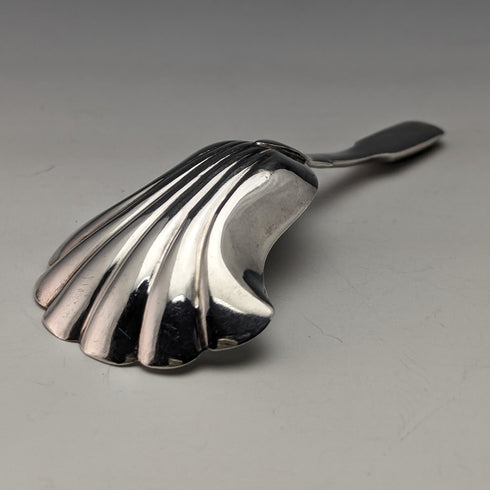 1857年 英国アンティーク 純銀製ティーキャディースプーン Hilliard & Thomason