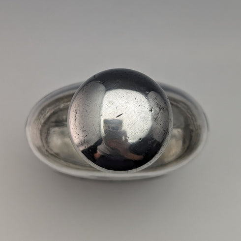 十九世紀末英國古董銀盤裝飾玻璃九柱酒壺