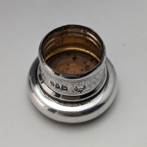 1900 年英國古董純銀蓋玻璃彩虹柱酒壺 Mappin Brothers