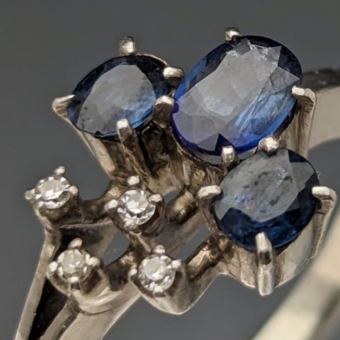 英国ヴィンテージジュエリー ブルー&ホワイトストーン 純銀リング 指輪
