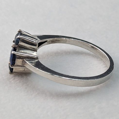 英国ヴィンテージジュエリー ブルー&ホワイトストーン 純銀リング 指輪