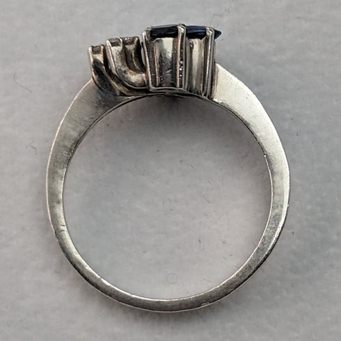 英国ヴィンテージジュエリー ブルー&ホワイトストーン 純銀リング 指輪