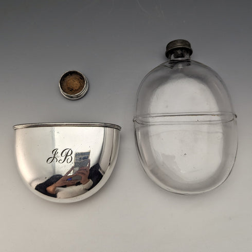 1900 年英國古董鍍銀裝飾橢圓形玻璃九柱酒壺