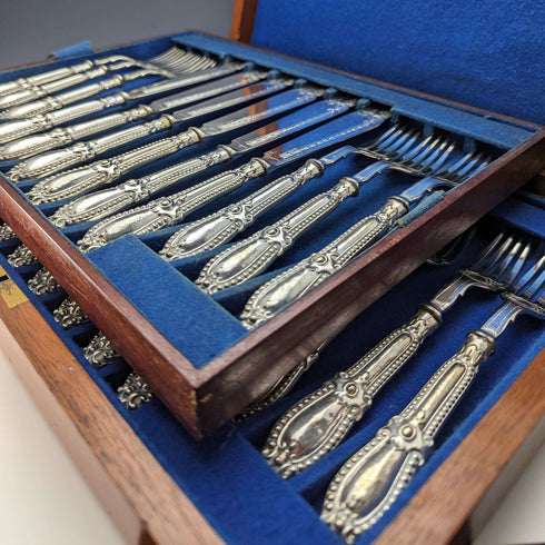 19世紀後半 英国アンティーク シルバープレート製 カトラリー12ペアセット 木箱入り Deykin & Sons