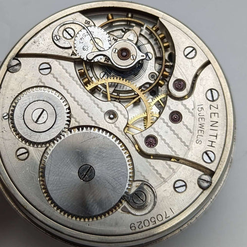 Circa 1914 Antique Zenith large pocket watch, alloy case, in good working order