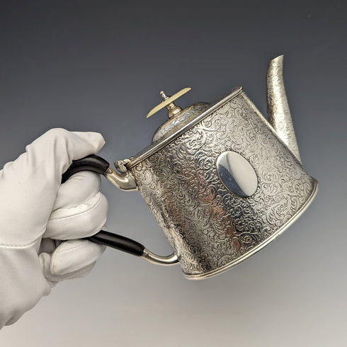 英国アンティーク シルバープレート製 バチェラーティーポット Joseph Rodgers & Sons