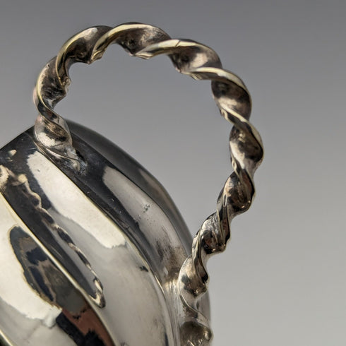 ビクトリアン後期 英国アンティーク シルバープレート製クリームジャグ