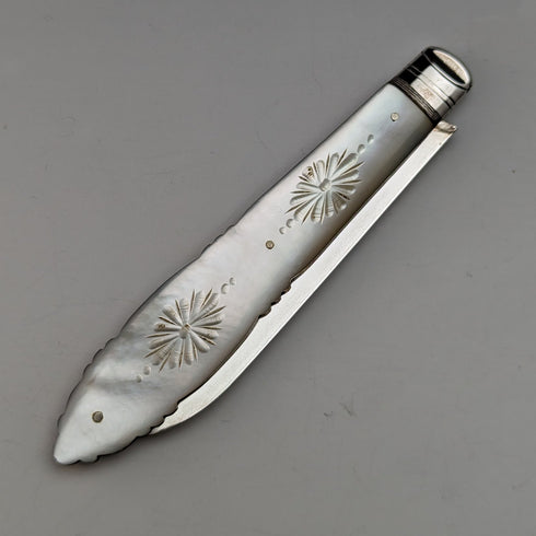 1890 年英國古董白色珍珠柄純銀刀片小刀,裝在 Thomas Marples 盒中