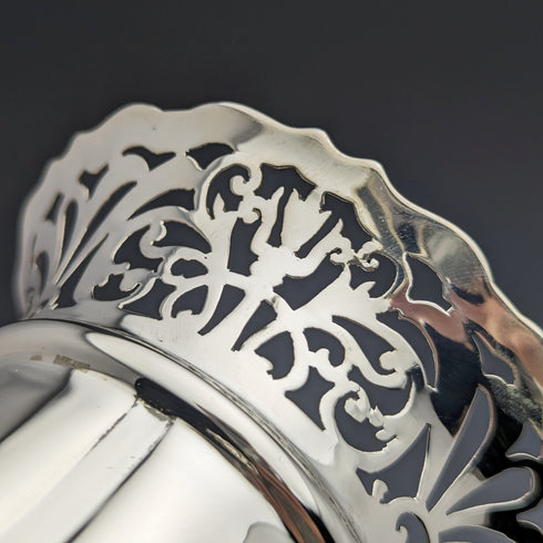 1899 British Antique Sterling Silver Vase Pair with Earring Decoration Total 445g Manoah Rhodes