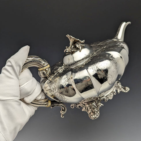 1847 年英國古董純銀瓜形茶壺 696 克 Charles&George