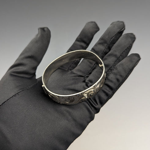 1975 年英國復古純銀雕刻手鍊 26 克 Bracelon Ltd