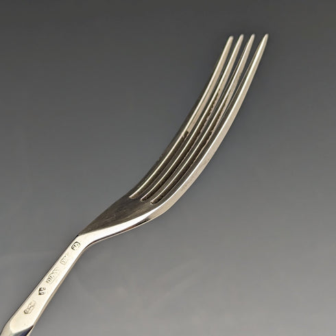 英国アンティーク 彫刻白蝶貝ハンドル デザートカトラリー6ペアセット Elkington & Mason