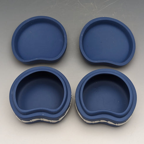 1977 年韋奇伍德伊莉莎白女王禧年糖果盒一對寶藍色