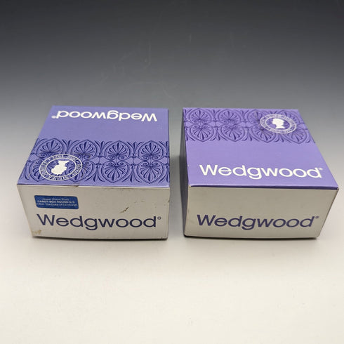 1977 年韋奇伍德伊莉莎白女王禧年糖果盒一對寶藍色