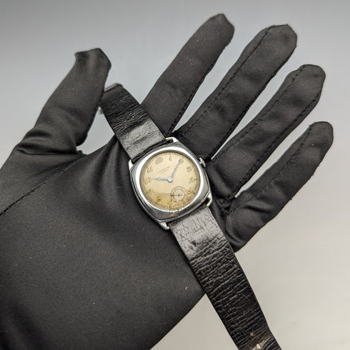 1920 年英國古董 JW Benson 手錶墊盒狀況良好