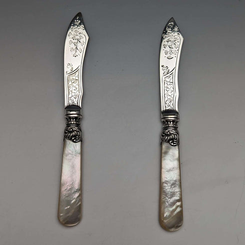 Late 19th Century British Antique White Pearl Handle Butter Knife Pair John Sanderson Case Included