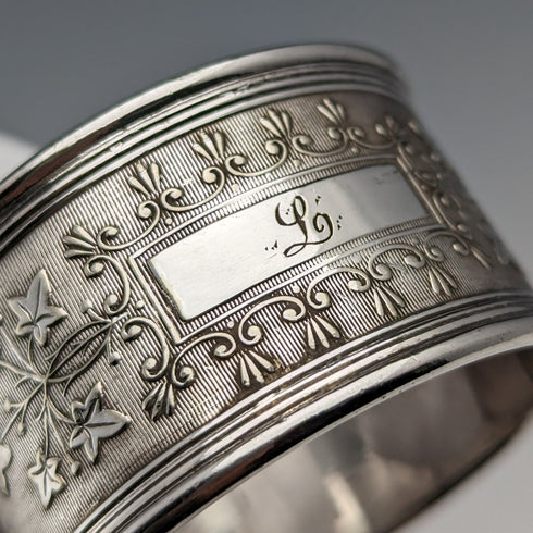 19世紀末頃 英国アンティーク シルバープレート製 ナプキンリング 6個セット ケース入り