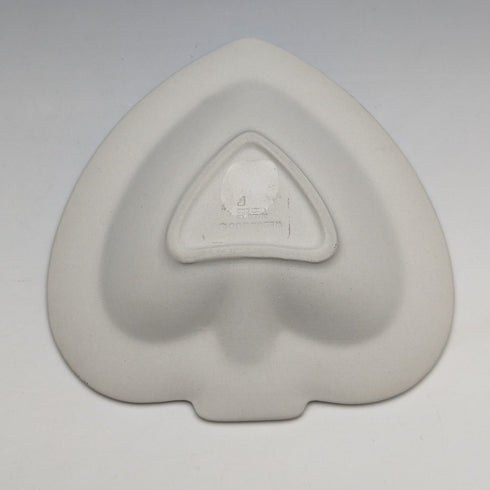 英国ヴィンテージ ウェッジウッド ジャスパーウェア製 スペード型ディッシュ ホワイト