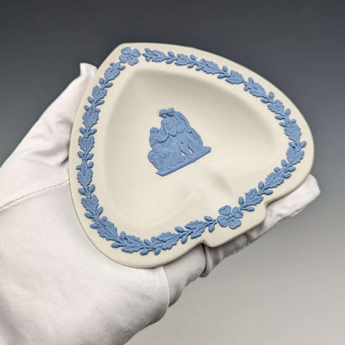 British Vintage Wedgwood Jasperware Spade-Shaped Dish White
