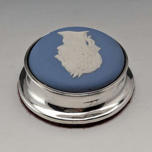 1921 British Antique Wedgwood Jasperware Paperweight Sterling Silver Decoration