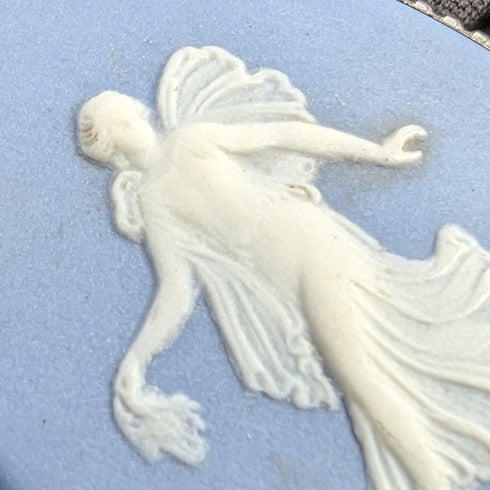 1958 British Vintage Wedgwood Sterling Silver & Jasperware Oval Brooch