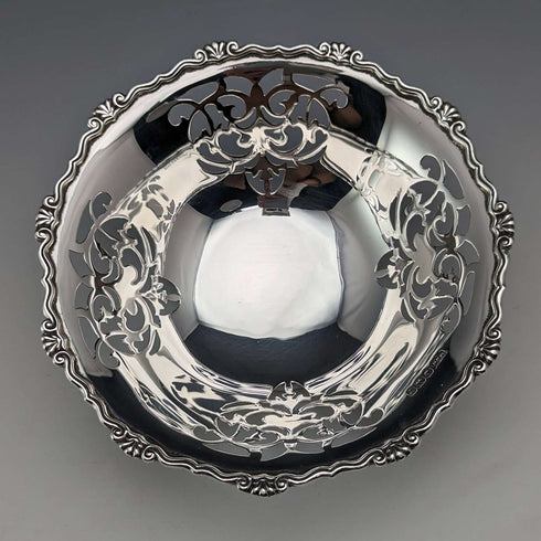 1934年 英国ヴィンテージ 純銀製ピアスディッシュ 90g Mappin & Webb