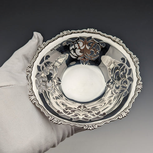 1934 British Vintage Sterling Silver Earring Dish 90g Mappin & Webb